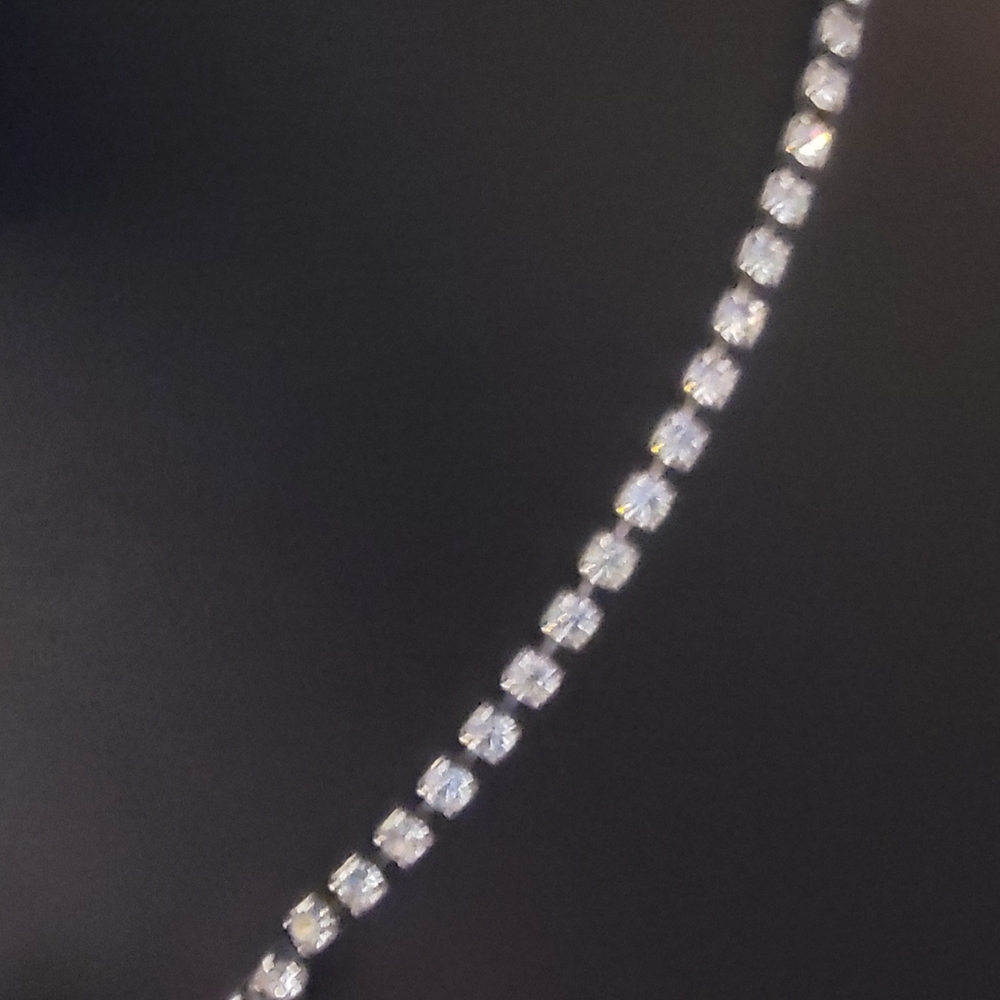 Source Unknown Silver Crystal Necklace - image 5